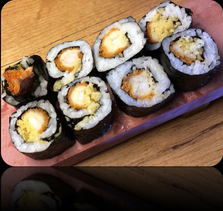 Hosomaki sushi Kleine dunne opgerolde sushi ,  acht stuks per portie
